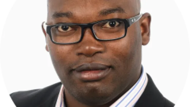 Olumide Abimbola APRI rund grau