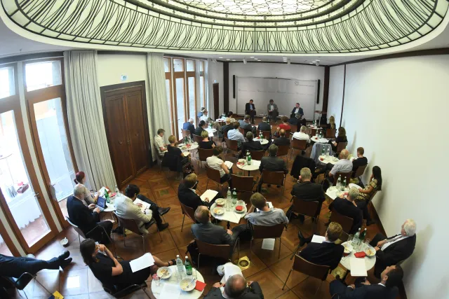 RBA_Lunch Talk_8904.jpg 