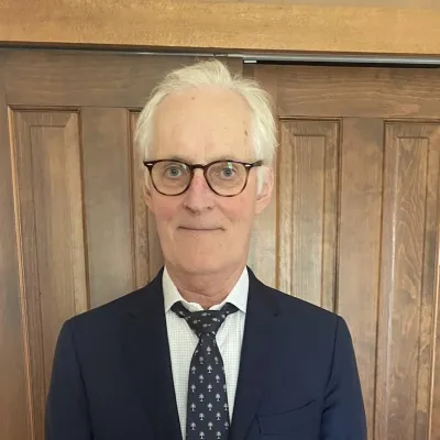 Richard von Weizsäcker Fellow Dennis Shirley