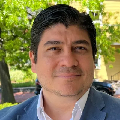 Carlos Alvarado_1440x749