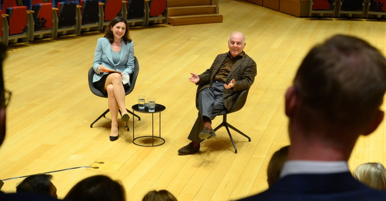 Rvw Forum 2021 Barenboim Breka